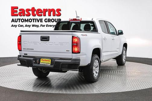 Summit White 2021 Chevrolet Colorado LT