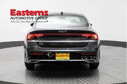 2022 Kia K5 LXS