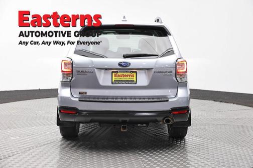 Ice Silver Metallic 2017 Subaru Forester 2.5i Touring