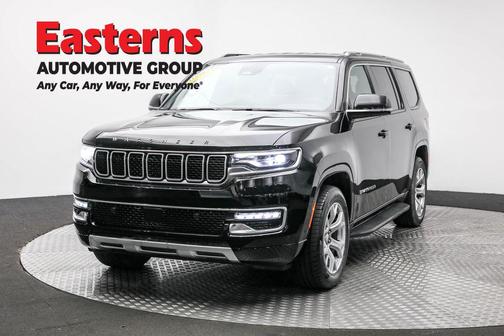 Diamond Black Crystal Pearlcoat 2022 Jeep Wagoneer Series II 4x4