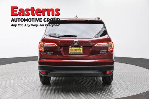 Deep Scarlet Pearl 2022 Honda Pilot AWD Special Edition