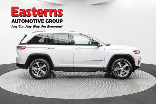 2022 Jeep Grand Cherokee 4xe Base