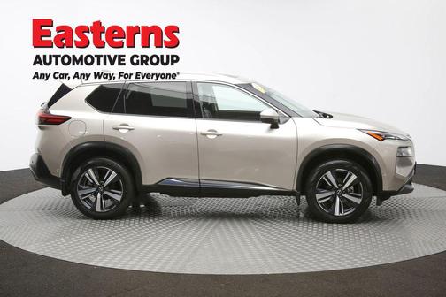 2022 Nissan Rogue SL