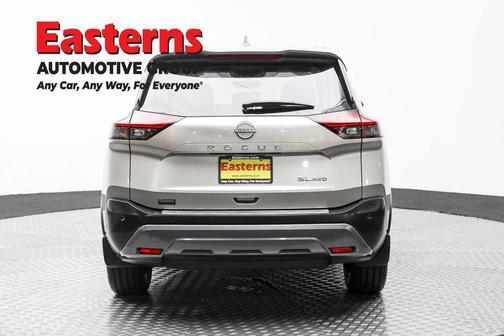 2022 Nissan Rogue SL