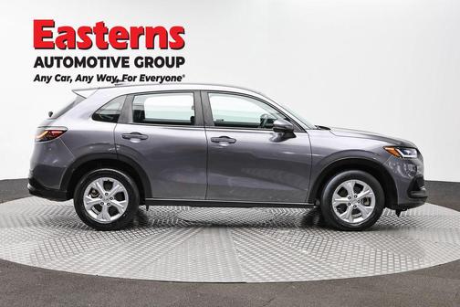 Modern Steel Metallic 2023 Honda HR-V LX
