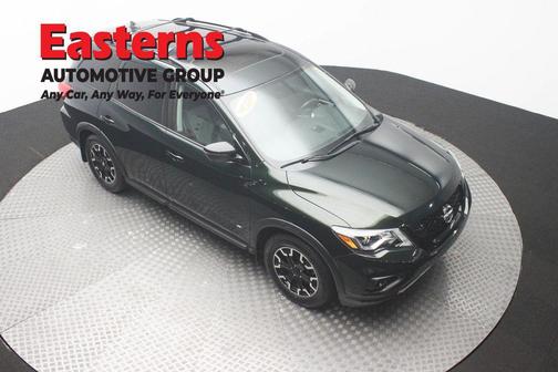 Midnight Pine Metallic 2020 Nissan Pathfinder SL 4WD