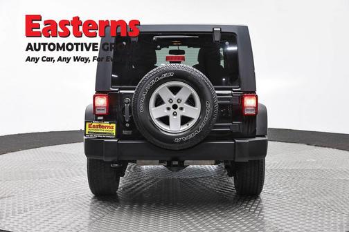 Black Clearcoat 2016 Jeep Wrangler Unlimited Sport