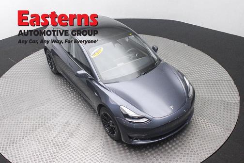 Gray 2023 Tesla Model 3 Long Range