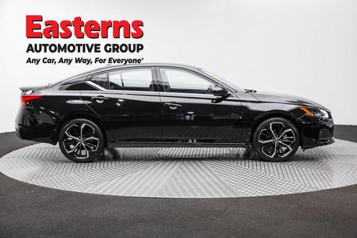 2023 Nissan Altima SR Intelligent AWD
