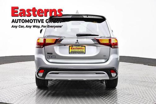 Alloy Silver Metallic 2022 Mitsubishi Outlander PHEV SEL