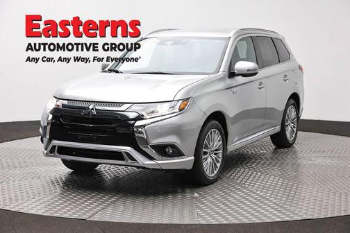 Alloy Silver Metallic 2022 Mitsubishi Outlander PHEV SEL