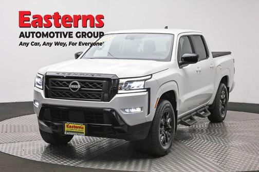 Glacier White 2023 Nissan Frontier SV