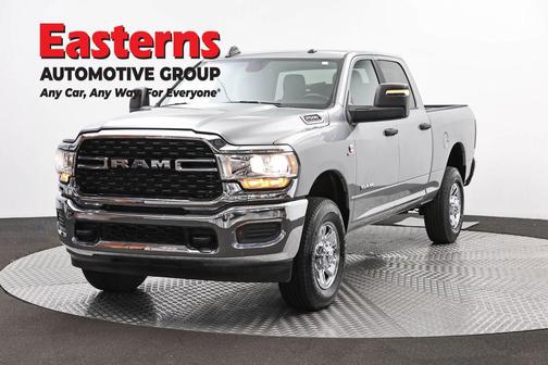 Billet Silver Metallic Clearcoat 2024 RAM 2500 Big Horn Crew Cab 4x4 6'4' Box