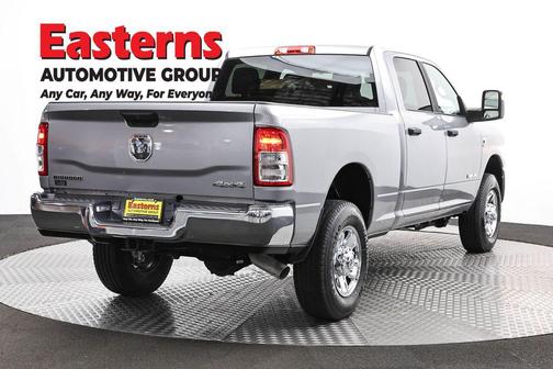 Billet Silver Metallic Clearcoat 2024 RAM 2500 Big Horn Crew Cab 4x4 6'4' Box