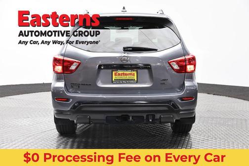 Gun Metallic 2020 Nissan Pathfinder SL 4WD