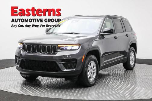 2023 Jeep Grand Cherokee Laredo