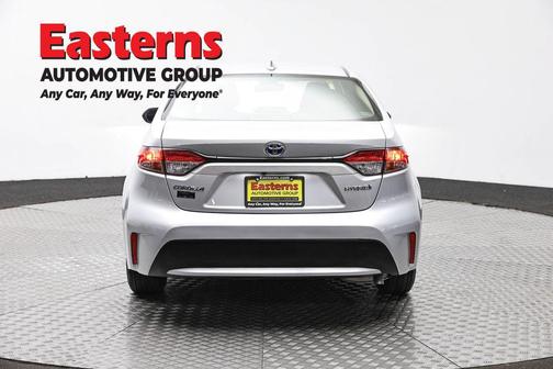 Classic Silver Metallic 2021 Toyota Corolla Hybrid LE