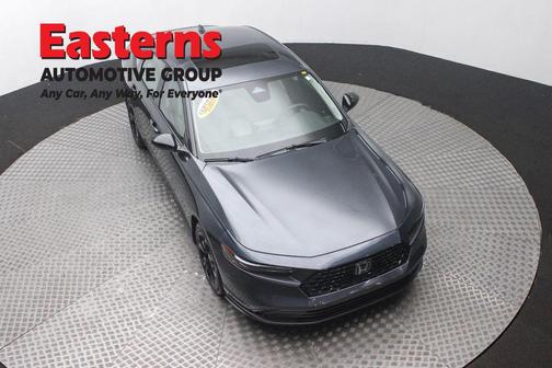 Gray 2025 Honda Accord SE