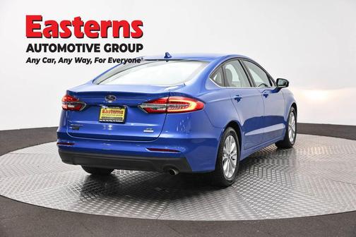 VELOCITY BLUE 2020 Ford Fusion SE