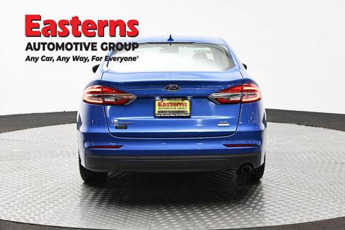 VELOCITY BLUE 2020 Ford Fusion SE