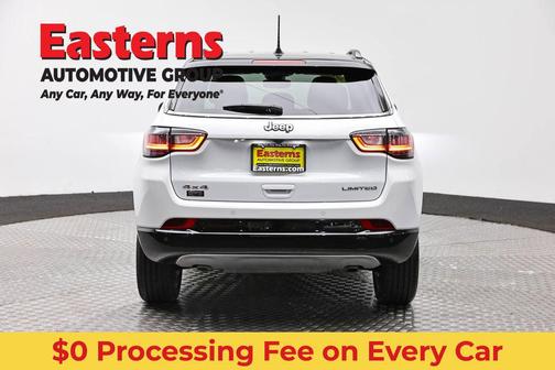 Bright White Clearcoat 2024 Jeep Compass Limited
