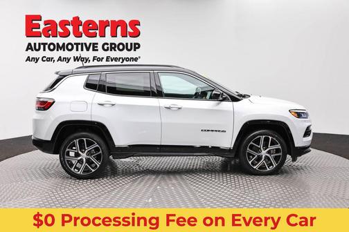 Bright White Clearcoat 2024 Jeep Compass Limited