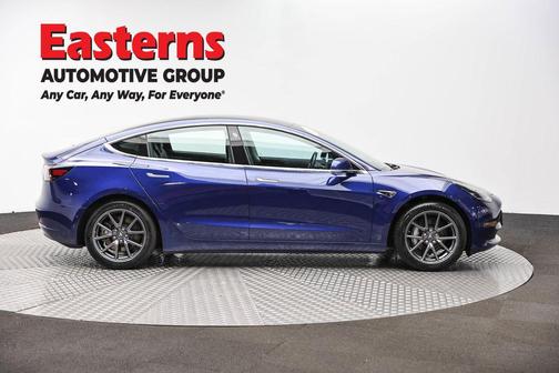 Deep Blue Metallic 2018 Tesla Model 3 Long Range
