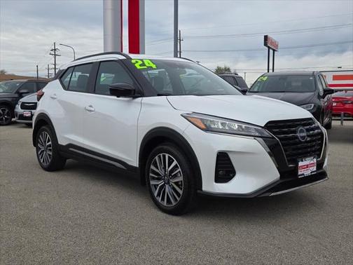 2024 Nissan Kicks SR