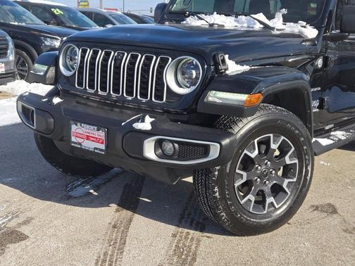 2024 Jeep Wrangler 4-Door Sahara 4x4