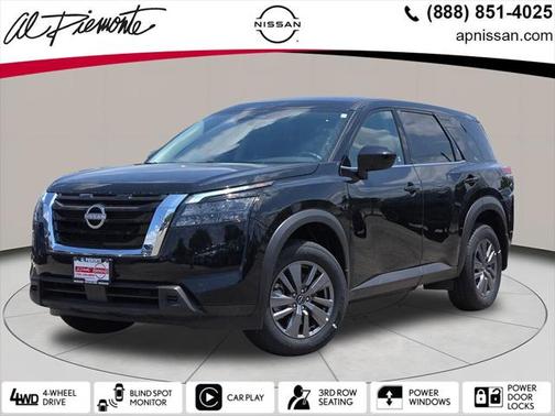 2025 Nissan Pathfinder S 4WD