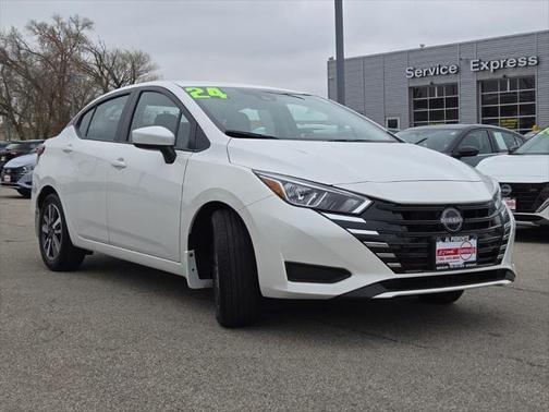 2024 Nissan Versa 1.6 SV
