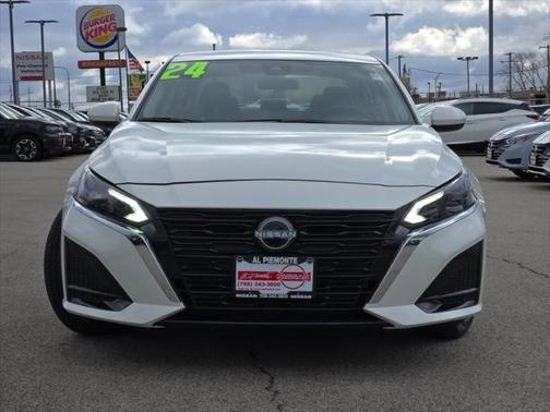 2024 Nissan Altima 2.5 SV