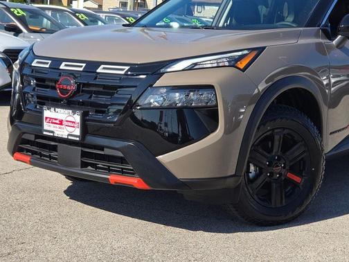 2025 Nissan Rogue Rock Creek