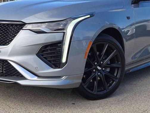 2023 Cadillac CT4 Sport