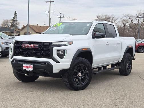 Summit White 2024 GMC Canyon Elevation