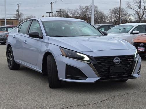2025 Nissan Altima SR AWD
