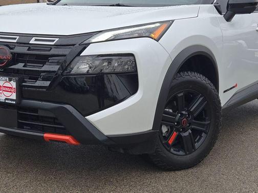 2025 Nissan Rogue Rock Creek