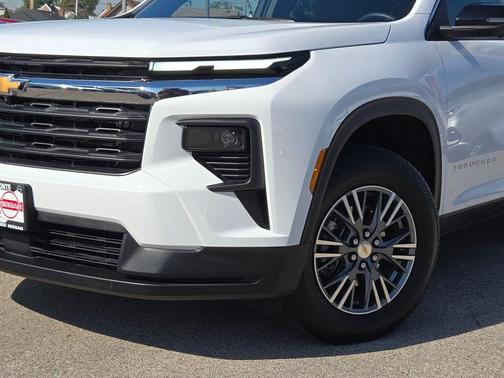 2024 Chevrolet Traverse LS