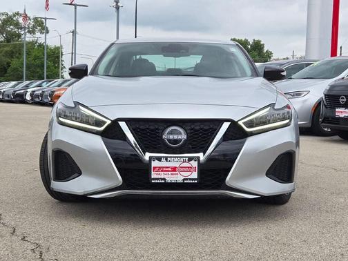 2023 Nissan Maxima SV Xtronic CVT