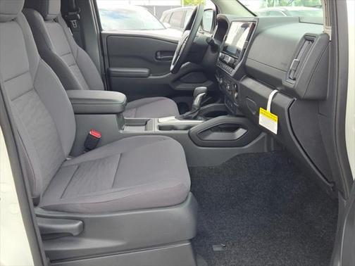 2025 Nissan Frontier S