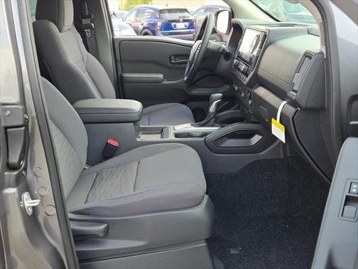 2025 Nissan Frontier S