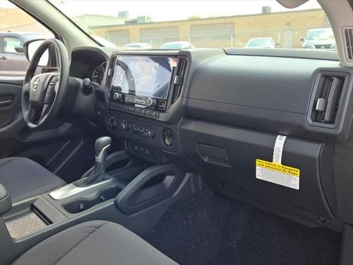 2025 Nissan Frontier S