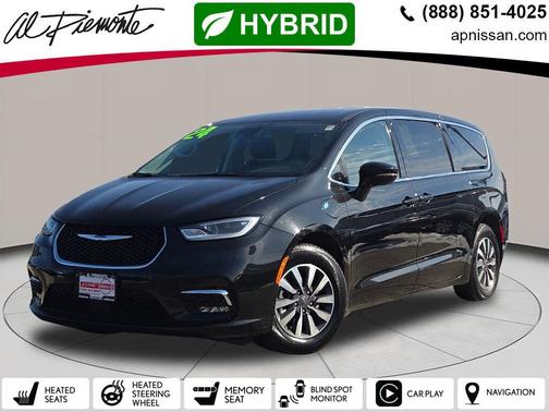 2024 Chrysler Pacifica Hybrid Select