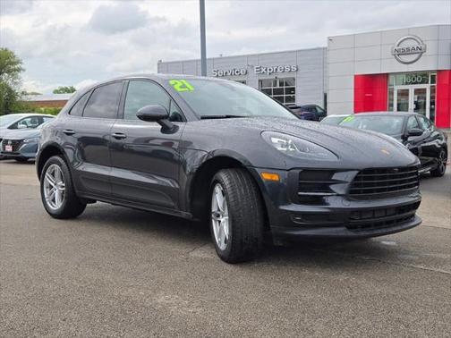 2021 Porsche Macan Base