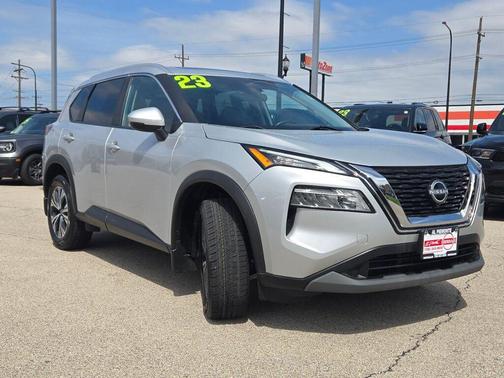 Brilliant Silver Metallic 2023 Nissan Rogue SV