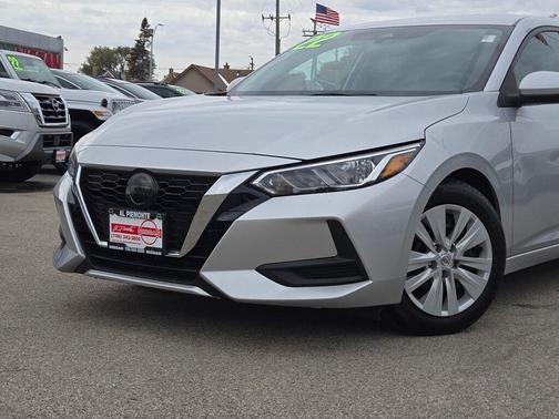 2022 Nissan Sentra S