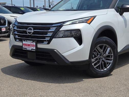 2025 Nissan Rogue S