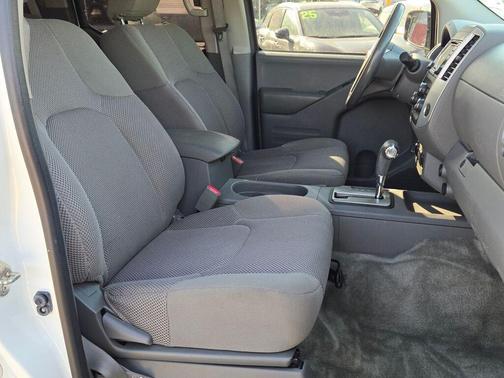 2018 Nissan Frontier SV