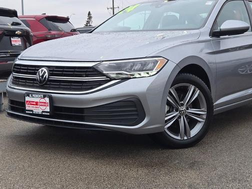 2024 Volkswagen Jetta 1.5T SE