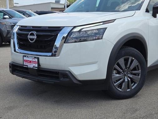 2025 Nissan Pathfinder S 4WD